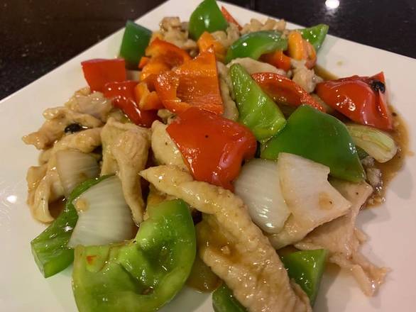 Chicken with Green Pepper and Black Bean Sauce – 豉椒滑雞片